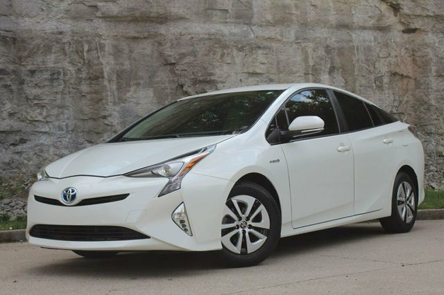 2016 Toyota Prius 5dr Hatchback Four Touring - 23030695 - 3