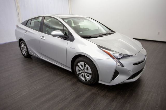 2016 Toyota Prius 5dr Hatchback Three - 22706146 - 1