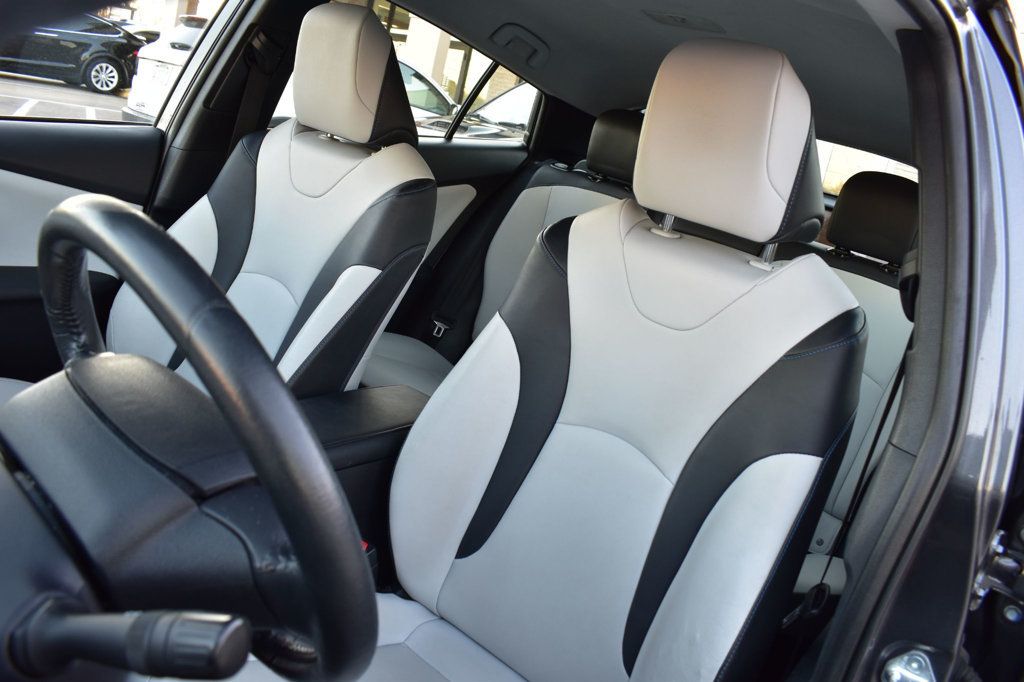 2016 Toyota Prius 5dr Hatchback Three Touring - 22958502 - 15