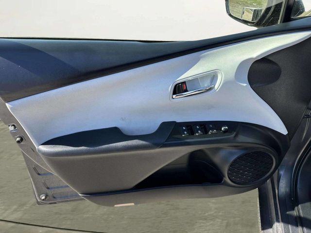 2016 Toyota Prius 5dr Hatchback Three Touring - 23002628 - 11