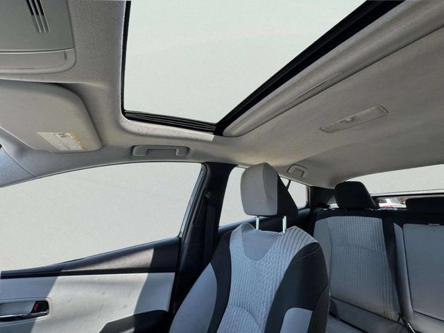 2016 Toyota Prius 5dr Hatchback Three Touring - 23002628 - 36