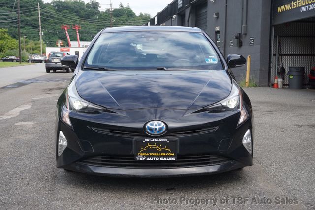 2016 Toyota Prius 5dr Hatchback Three Touring - 23070436 - 1