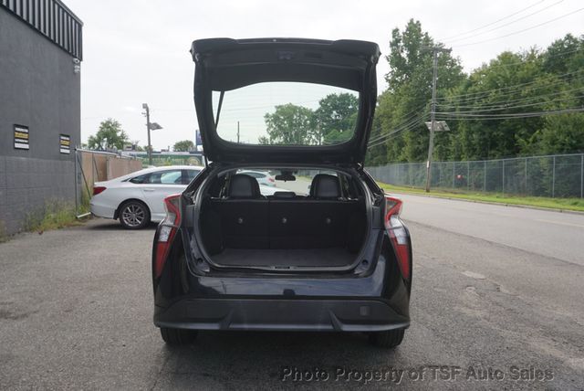 2016 Toyota Prius 5dr Hatchback Three Touring - 23070436 - 25