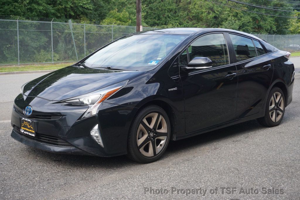 2016 Toyota Prius 5dr Hatchback Three Touring - 23070436 - 2