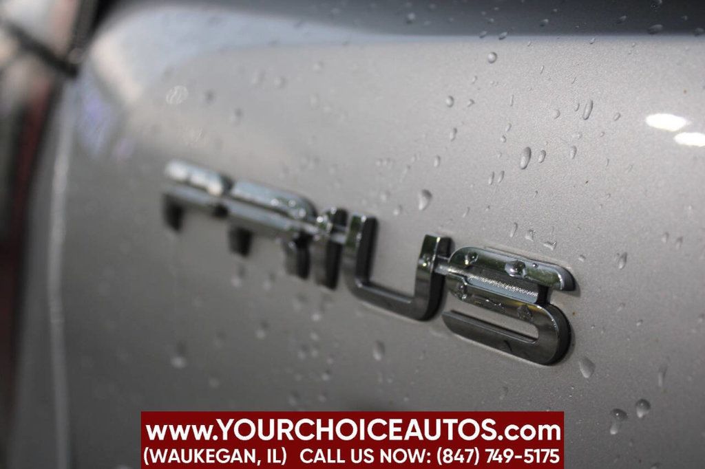 2016 Toyota Prius 5dr Hatchback Two - 22903344 - 16