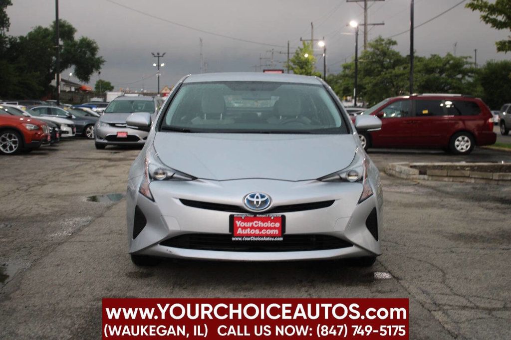 2016 Toyota Prius 5dr Hatchback Two - 22903344 - 1