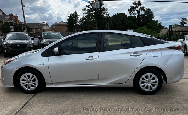 2016 Toyota Prius 5dr Hatchback Two - 23090943 - 10