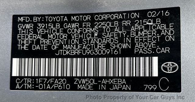 2016 Toyota Prius 5dr Hatchback Two - 23090943 - 29