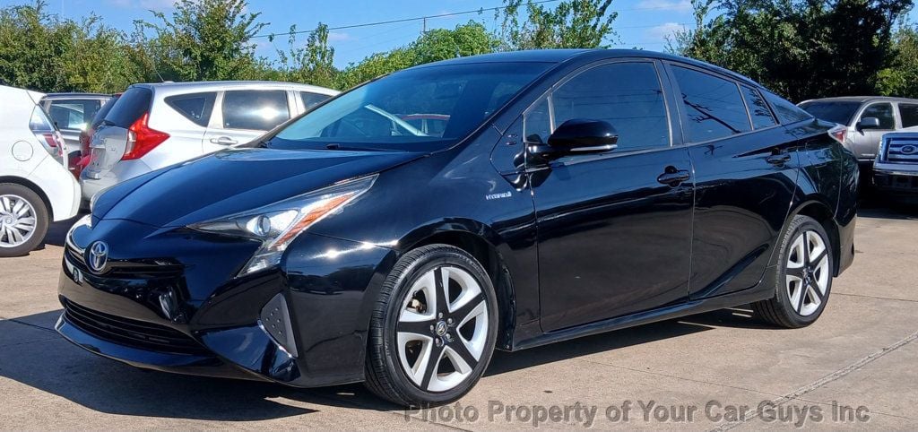 2016 Toyota Prius 5dr Hatchback Two Eco - 22618176 - 2