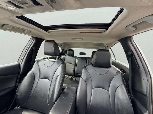 2016 Toyota Prius Four 4dr Hatchback - 23011253 - 14