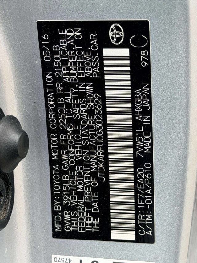 2016 Toyota Prius Four 4dr Hatchback - 23011253 - 16