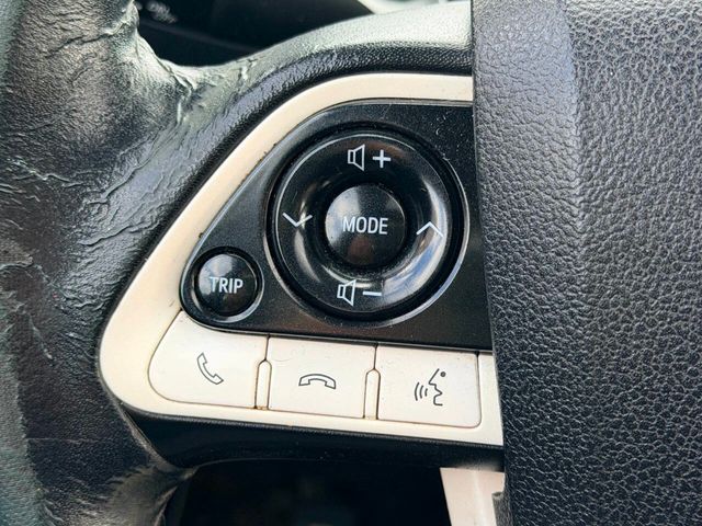 2016 Toyota Prius Four 4dr Hatchback - 23011253 - 29
