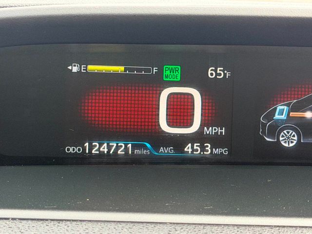 2016 Toyota Prius Four 4dr Hatchback - 23011253 - 31