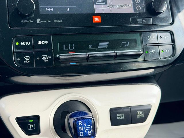 2016 Toyota Prius Four 4dr Hatchback - 23011253 - 36