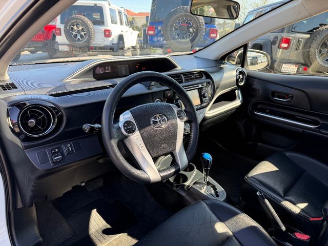 2016 Toyota Prius c 5dr Hatchback Four - 22981398 - 11