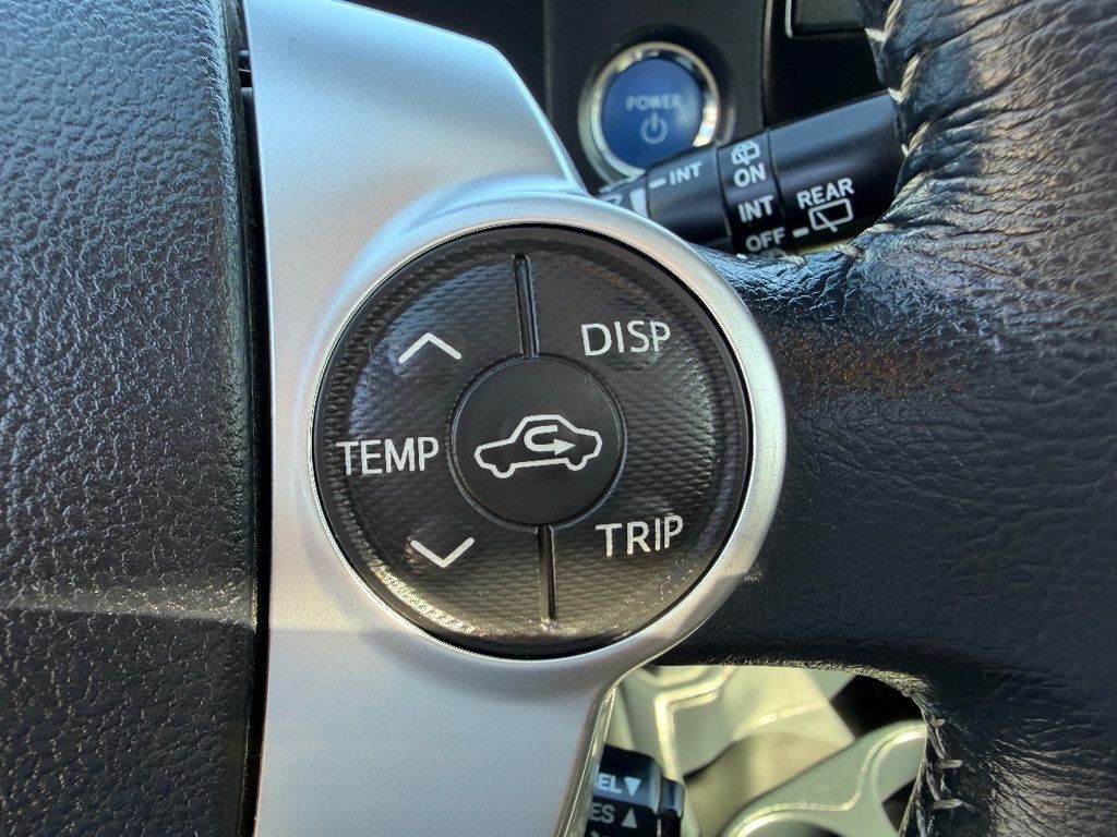 2016 Toyota Prius c 5dr Hatchback Four - 22981398 - 15