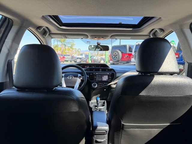 2016 Toyota Prius c 5dr Hatchback Four - 22981398 - 23