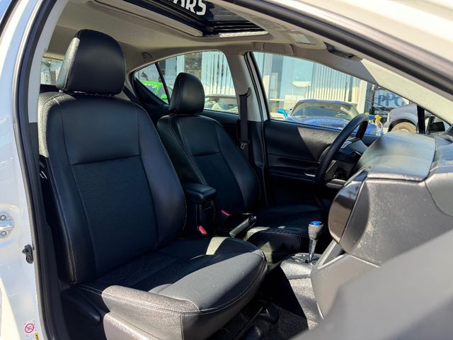 2016 Toyota Prius c 5dr Hatchback Four - 22981398 - 26