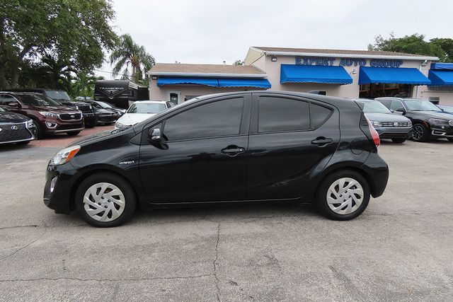 2016 TOYOTA PRIUS C 5dr Hatchback Two - 22630874 - 1