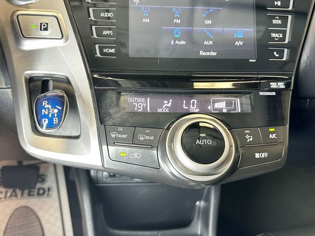 2016 Toyota Prius v 5dr Wagon Four - 23079575 - 24