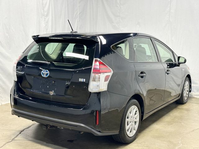 2016 Toyota Prius v 5dr Wagon Four - 23079575 - 8