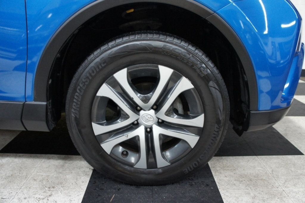 2016 Toyota RAV4 1-Owner, Classy Color Combo! - 22945687 - 13