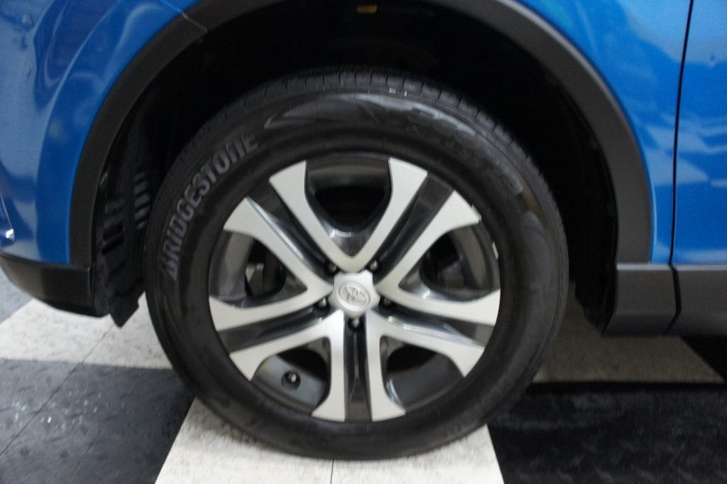 2016 Toyota RAV4 1-Owner, Classy Color Combo! - 22945687 - 19