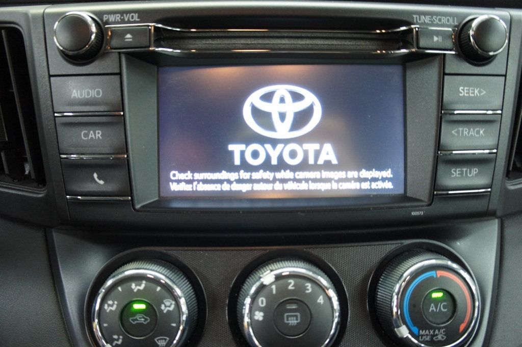 2016 Toyota RAV4 1-Owner, Classy Color Combo! - 22945687 - 22