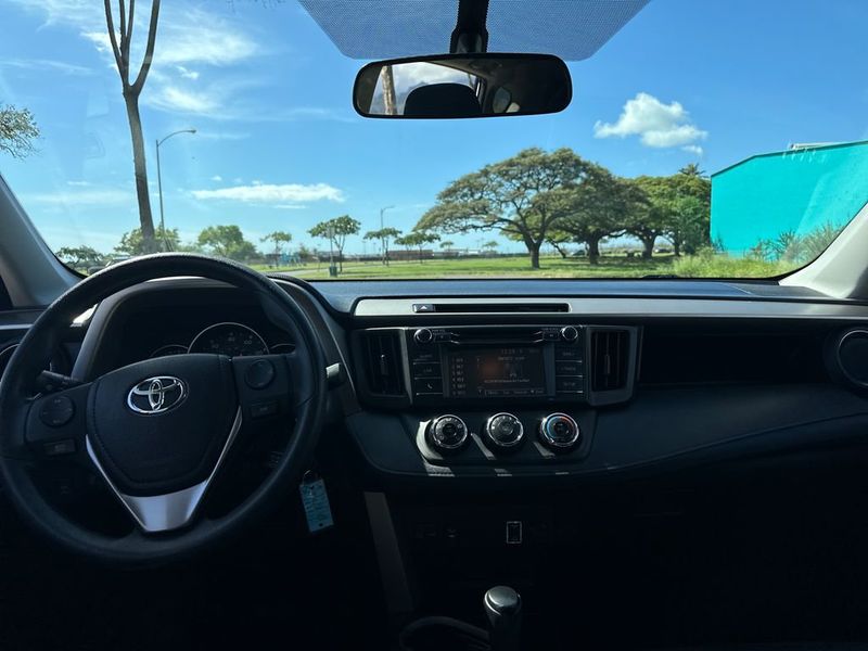 2016 Toyota RAV4 AWD 4dr LE - 22997770 - 13