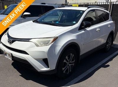 2016 Toyota RAV4 - JTMBFREV7GD185666