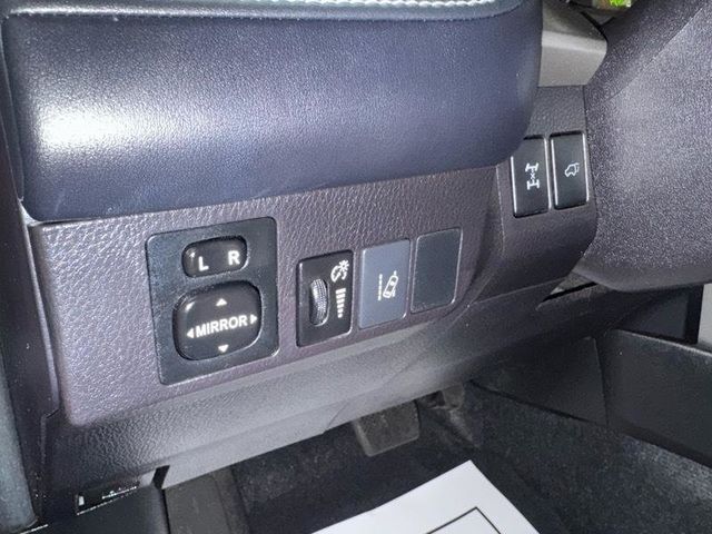 2016 Toyota RAV4 AWD 4dr Limited - 23002009 - 13