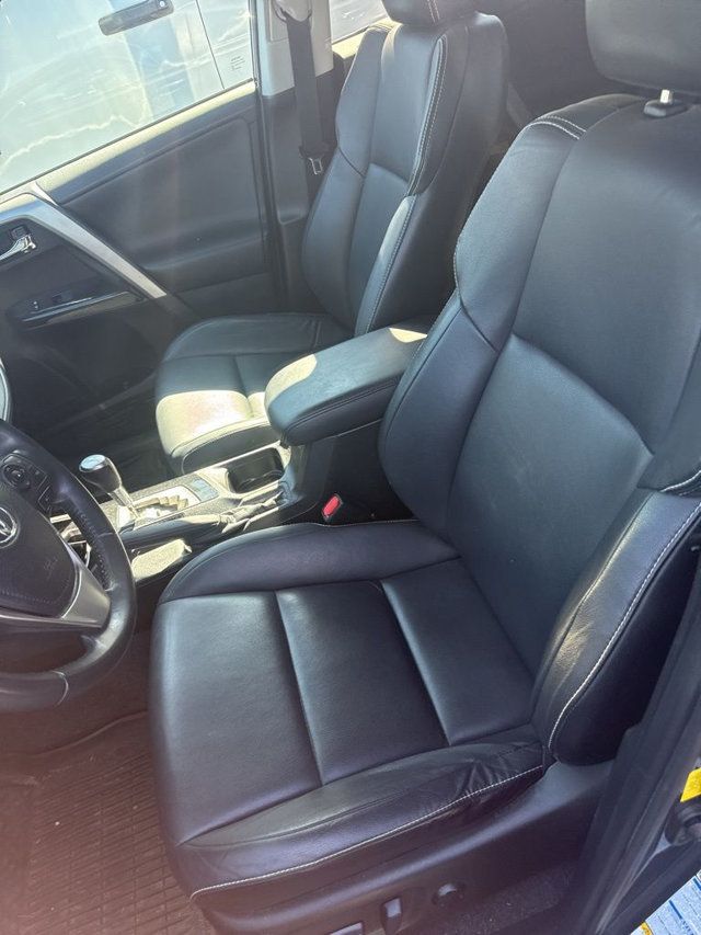 2016 Toyota RAV4 AWD 4dr Limited - 23008959 - 18