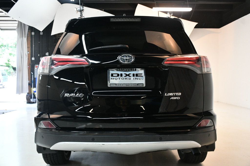 2016 Toyota RAV4 Limited photo 10