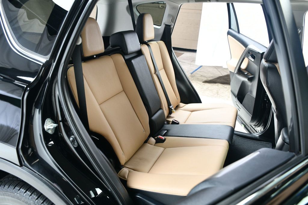 2016 Toyota RAV4 Limited photo 34