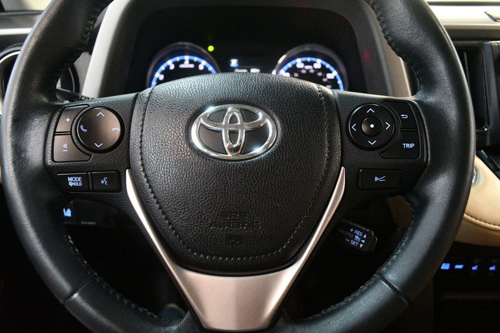 2016 Toyota RAV4 Limited photo 36