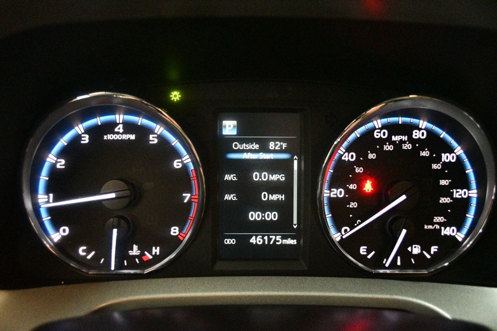 2016 Toyota RAV4 Limited photo 39