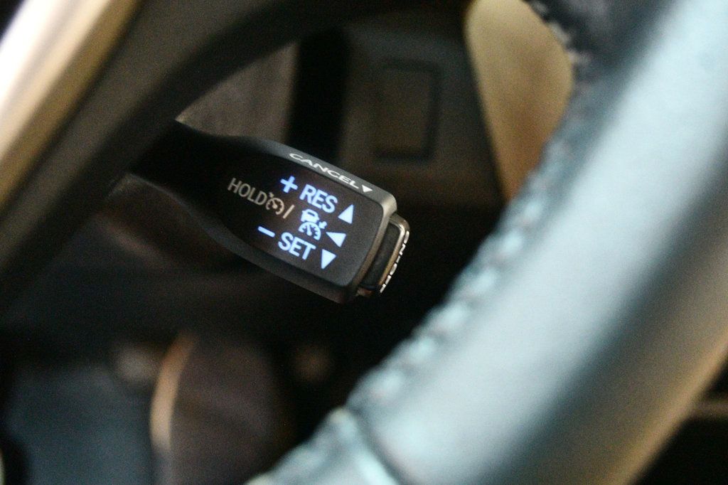 2016 Toyota RAV4 Limited photo 58