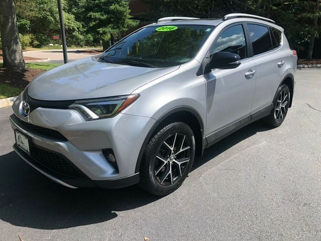 2016 Toyota RAV4 AWD 4dr SE - 22547407 - 0