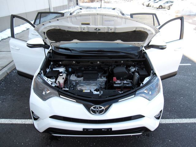 2016 Toyota RAV4 AWD 4dr XLE - 22994725 - 30