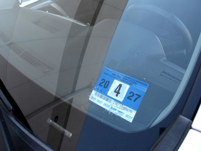 2016 Toyota RAV4 AWD 4dr XLE - 22994725 - 35