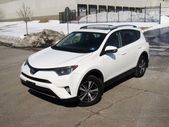 2016 Toyota RAV4 AWD 4dr XLE - 22994725 - 3