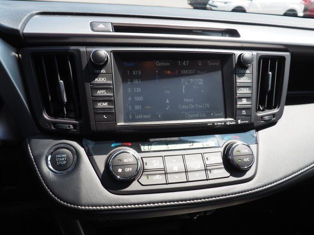 2016 Toyota RAV4 AWD 4dr XLE - 19240949 - 6
