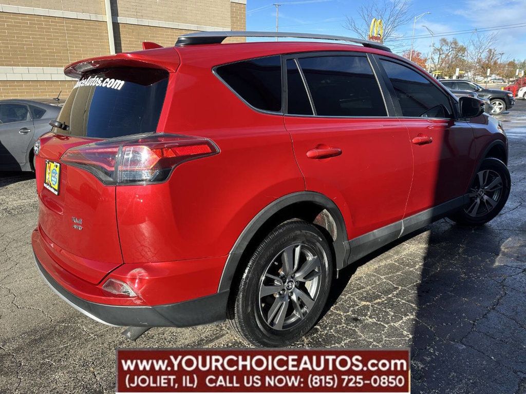 2016 Toyota RAV4 AWD 4dr XLE - 22679987 - 9