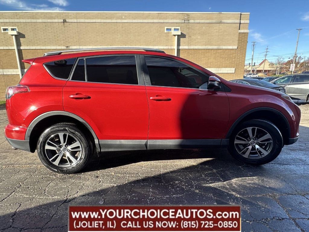 2016 Toyota RAV4 AWD 4dr XLE - 22679987 - 10