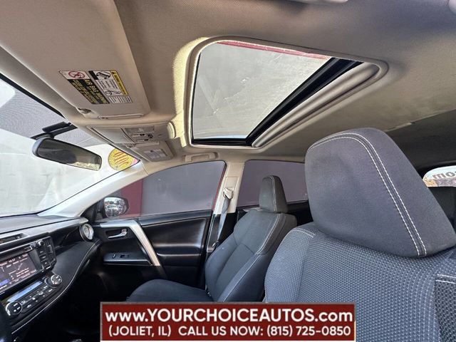 2016 Toyota RAV4 AWD 4dr XLE - 22884304 - 20