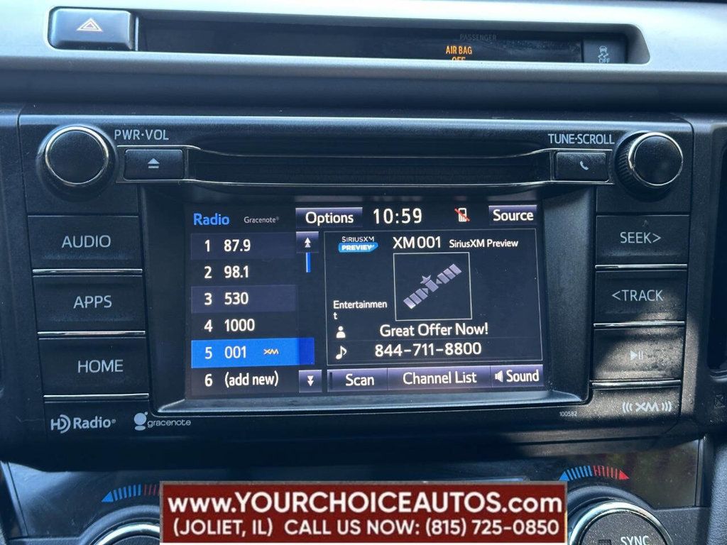 2016 Toyota RAV4 AWD 4dr XLE - 22884304 - 38