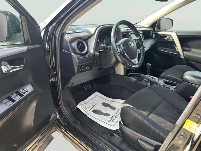 2016 Toyota RAV4 AWD 4dr XLE - 23036793 - 11