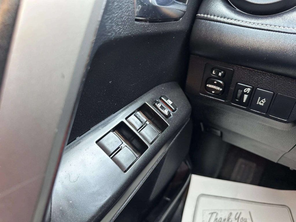 2016 Toyota RAV4 AWD 4dr XLE - 23036793 - 24