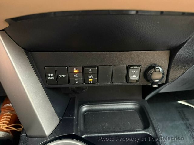 2016 Toyota RAV4 AWD LIMITED W/ENTUNE NAVIGATION, LEATHER & MOONROOF - 22951198 - 32