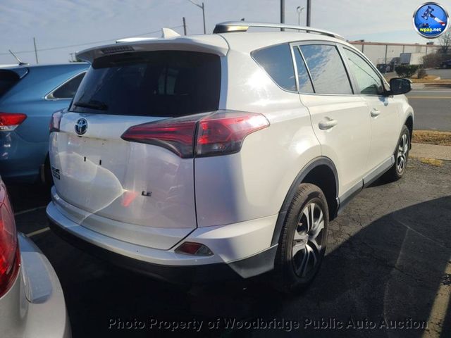 2016 Toyota RAV4 FWD 4dr LE - 22957286 - 3